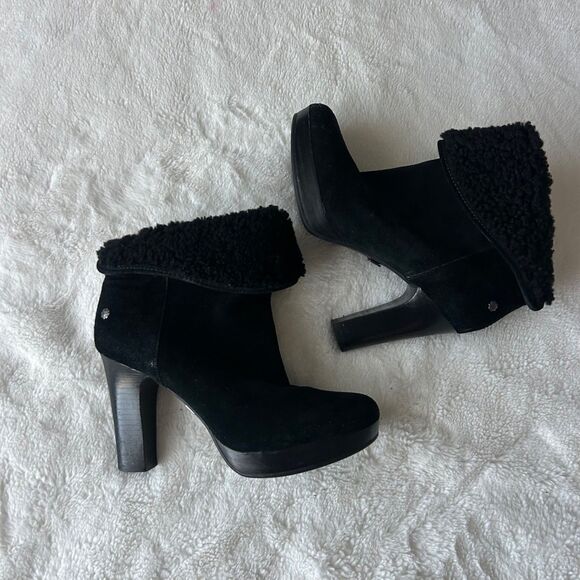 UGG AUSTRALIA DANDYLION II BOOT SZ 7 - Picture 2 of 8